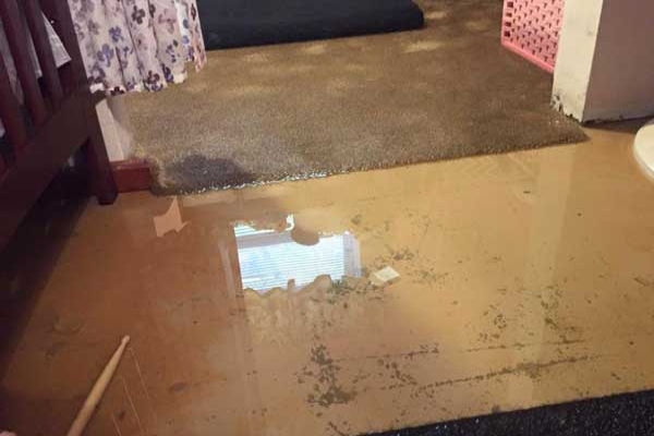 flood restoration services, how to respond to a house flood